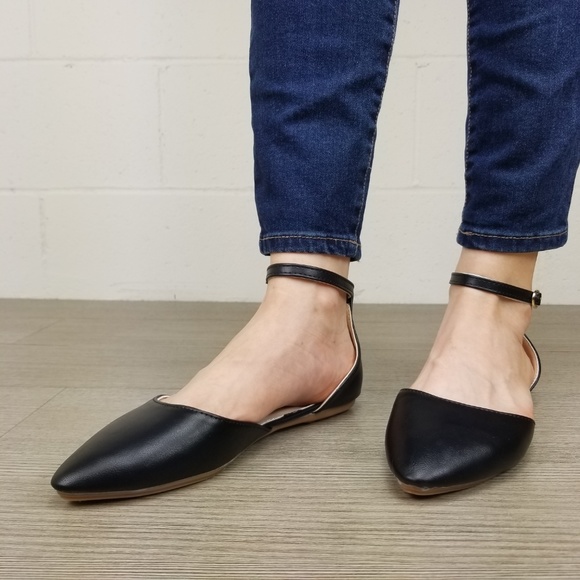 Ankle Strap Pointed Toe Ballerina Flats - Picture 3 of 8